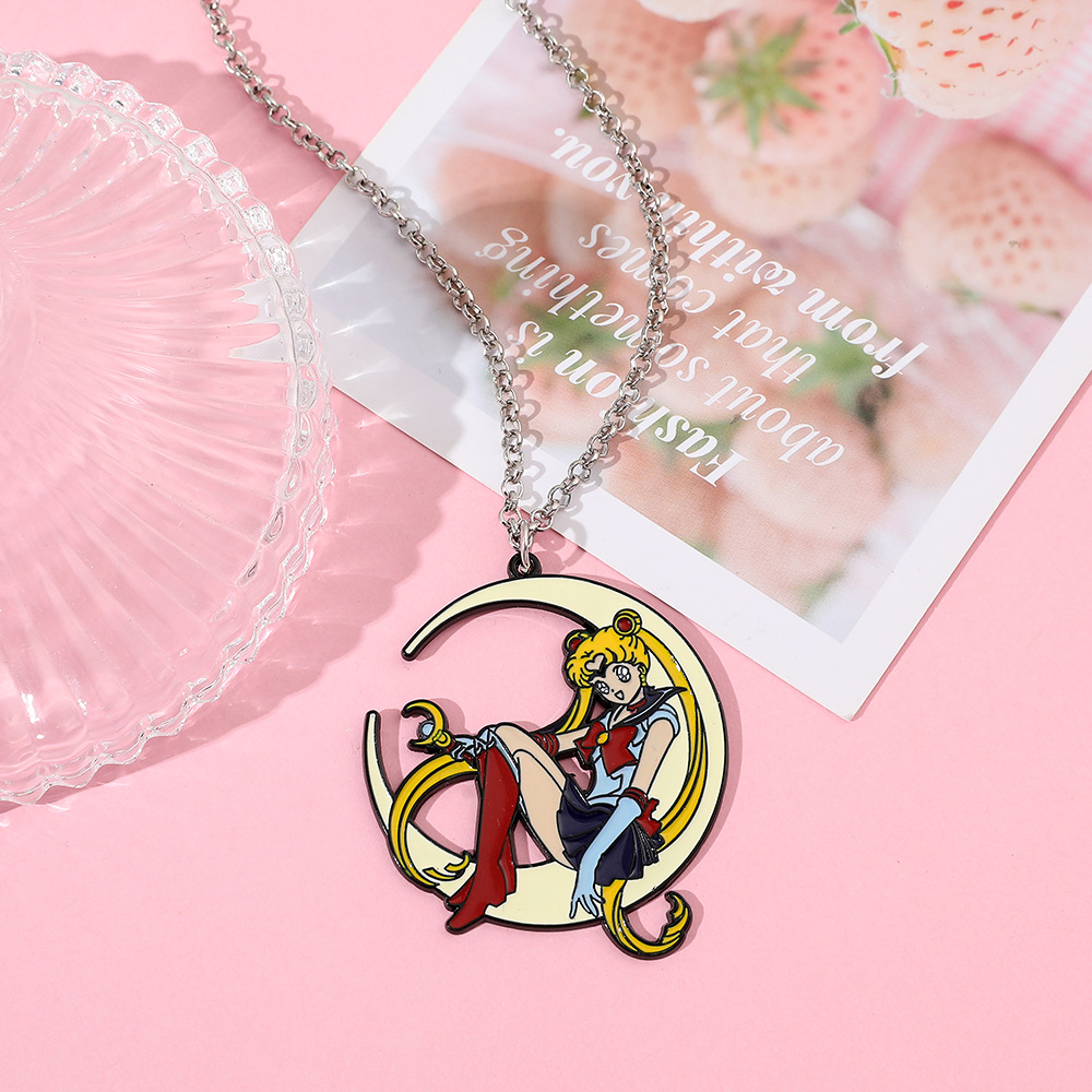 Anime Pendant Necklace - قلادة معدنية مطلية بالمينا بتصميم أنمي
