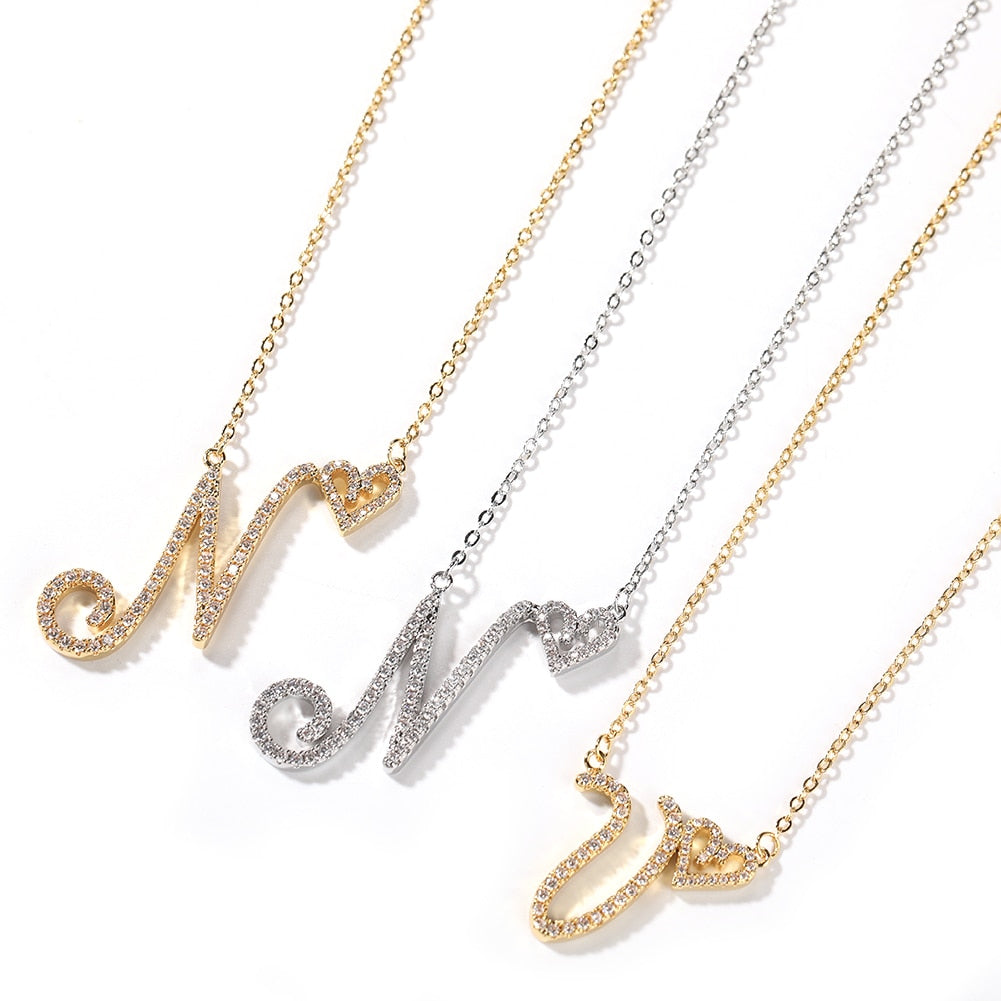 قلادة مخصصة بحرف أولي على شكل  - مراجعة Initial Letter Necklace 18K Gold وسعره