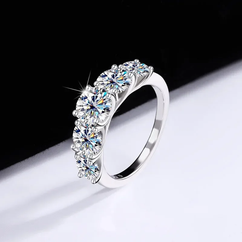 خاتم زفاف فاخر من الذهب الأبيض - مراجعة Moissanite Engagement Ring 1 Carat وسعره