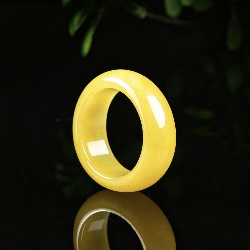خاتم من اليشم الأصلي من الدرجة - مراجعة Rings وسعره