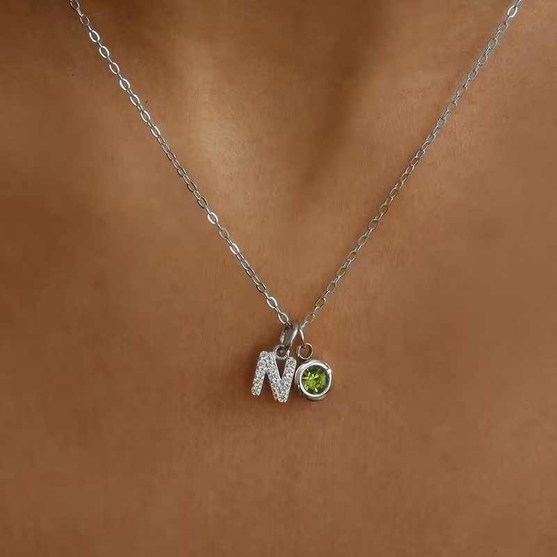قلادة مخصصة بحرف أولي من A إلى - مراجعة Custom Name Necklace Stainless Steel وسعره