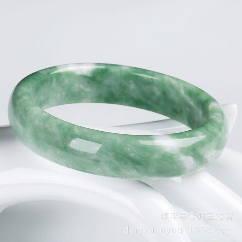 اليشم للنساء، سوار اليشم الأخض - مراجعة Bracelets وسعره