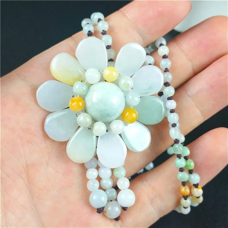 شهادة البورمية اليشم عباد الشم - مراجعة Necklaces وسعره