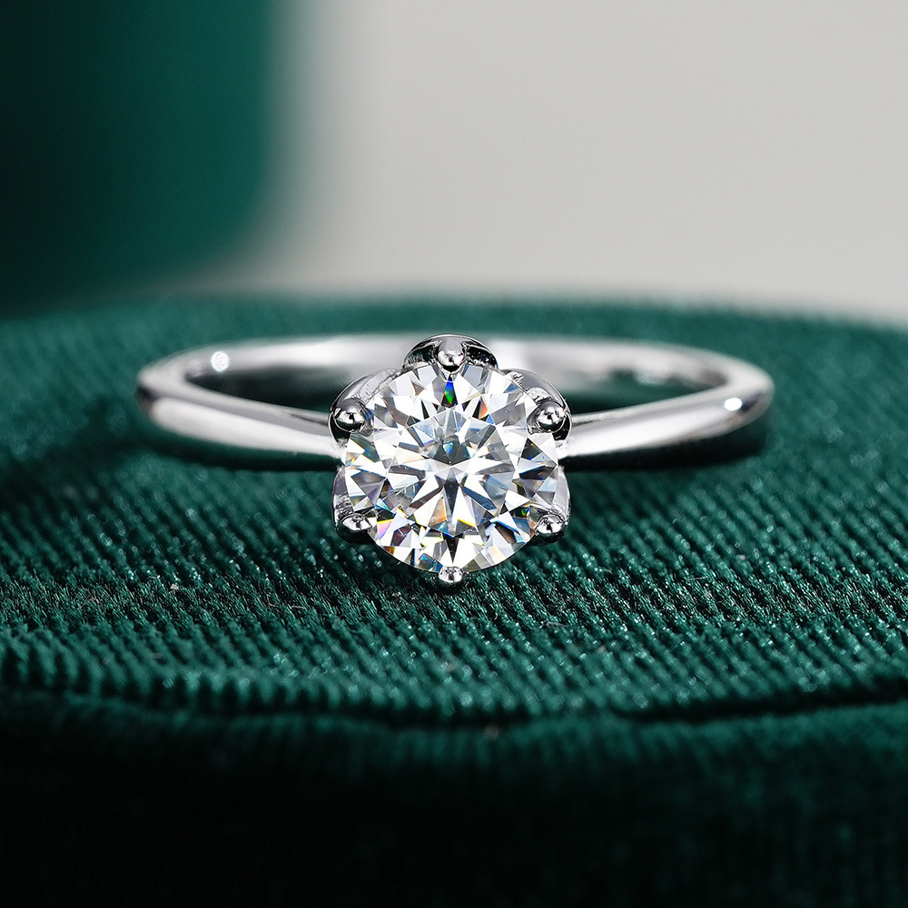 خاتم موسانيت كلاسيكي بستة مخال - مراجعة Moissanite Engagement Ring 1 Carat وسعره