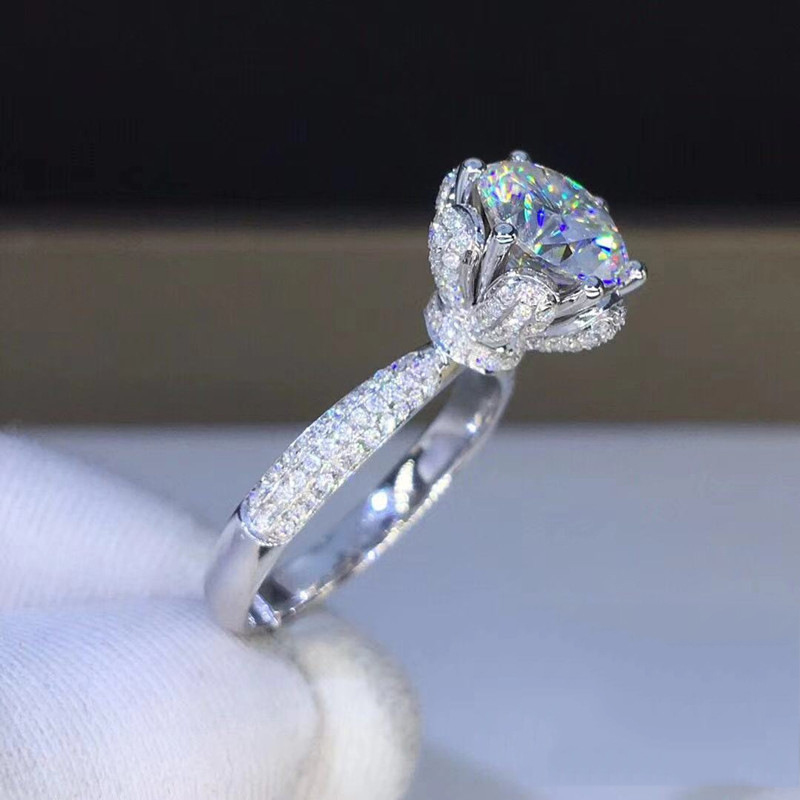خاتم مورجانيت بدرجة نقاء VVS1  - مراجعة Moissanite Engagement Ring 1 Carat وسعره