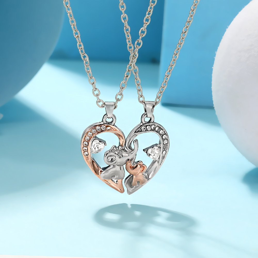 قطعتان من قلادة الحب المغناطيس - مراجعة Magnetic Couple Matching Necklaces وسعره