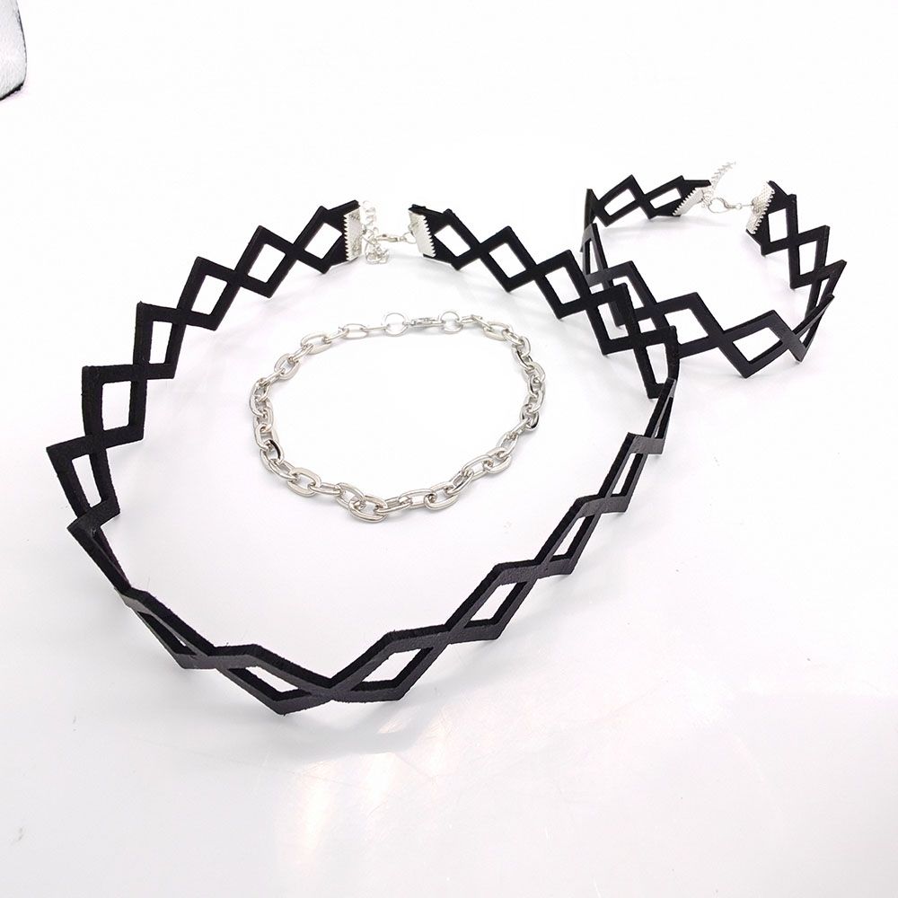 قلادة فالورانت على شكل فص ثوم، - مراجعة Anime Pendant Necklace وسعره