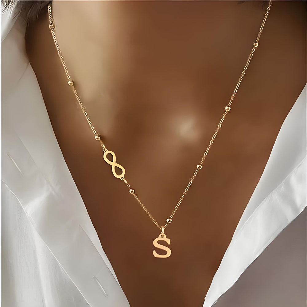 قلادة مخصصة بتصميم رمز اللانها - مراجعة Initial Letter Necklace 18K Gold وسعره