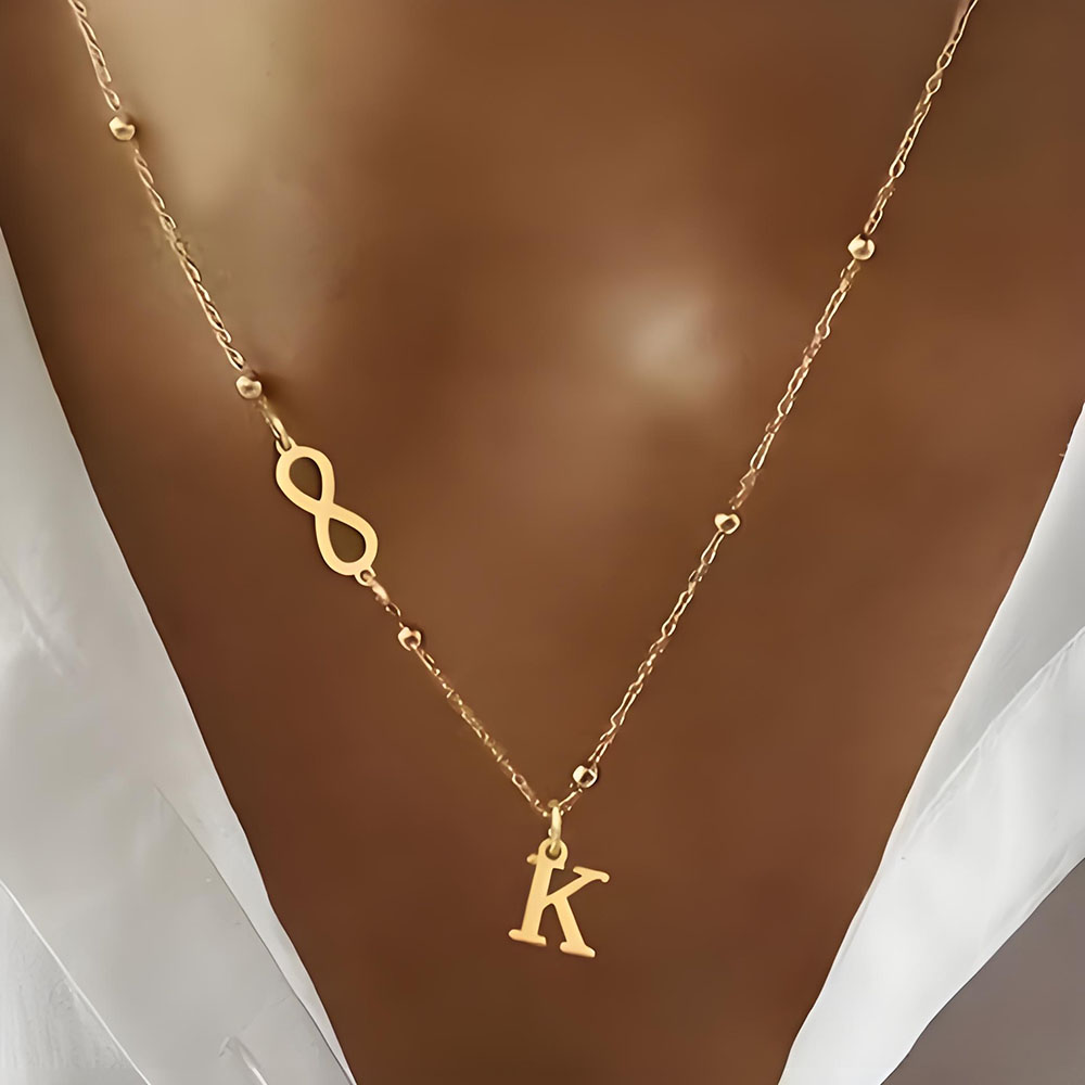 قلادة مخصصة بتصميم رمز اللانها - مراجعة Initial Letter Necklace 18K Gold وسعره