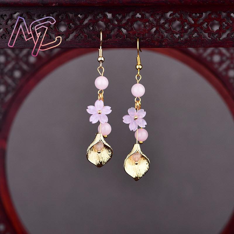 الوردي الطبيعي اليشم زهرة الأق - مراجعة Earrings وسعره