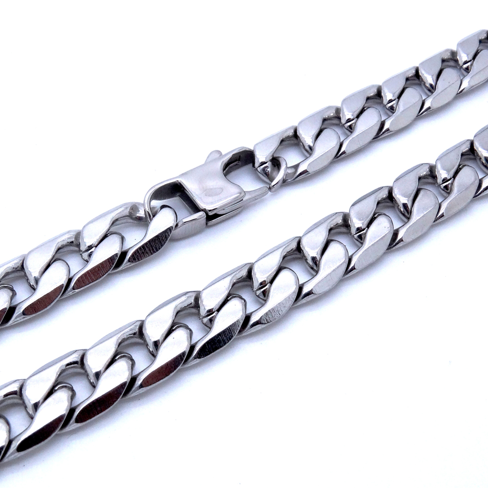 قلادة عالية الجودة من الفولاذ  - مراجعة Cuban Link Chain 12Mm وسعره