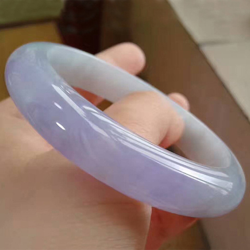 سوار من اليشم البورمي الطبيعي  - مراجعة Bracelets وسعره