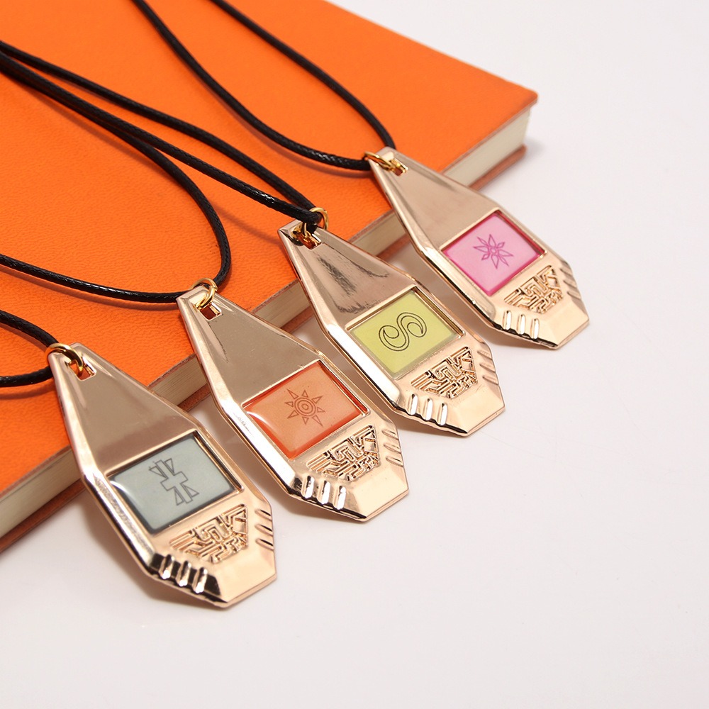 قلادة مغامرة أنيمي ديجمون، 11  - مراجعة Anime Pendant Necklace وسعره